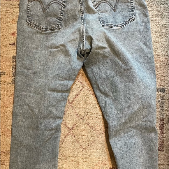 Levi's Wedgie Straight Light Blue Ankle & Cropped Jeans Women’s 31 - Picture 3 of 4
